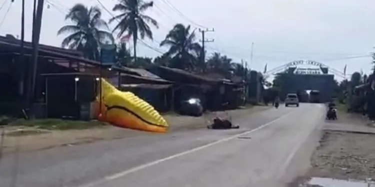 4 Atlet Paramotor PON di Aceh Jatuh ke Rumah dan Jalan Raya