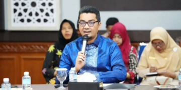 Kepala Dinas Pendidikan Aceh, Marthunis, ST. D.EA., saat membuka sosialisasi program “Sekolah yang Kita Cita-Citakan” untuk satuan pendidikan SMK, Jumat, 1 November 2024.