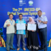 Kalaksa BPB Aceh Besar foto bersama Keuchik Gampong Mon Ikeun dan Lam Kruet Lhok Nga Aceh Besar, usai penyerahan sertifikat Tsunami Ready Community pada 2nd UNESCO IOC Global Peringatan 20 Tahun Tsunami Aceh 2024 di Balai Meuseuraya Aceh, Banda Aceh,