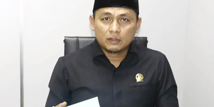 Julham Firdaus, anggota DPRD Kota Tangerang Selatan