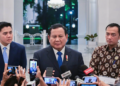 Presiden Prabowo dalam keterangan persnya kepada awak media di Istana Merdeka, Jakarta, Jumat (06/12/2024). (Foto: BPMI Setpres)