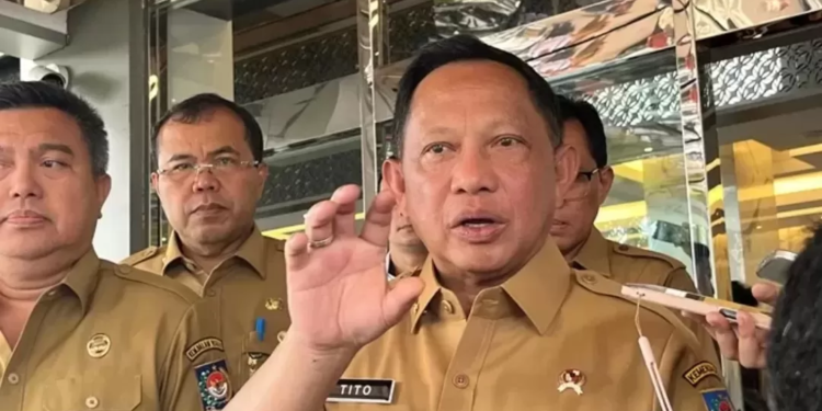 Mendagri Izinkan Kepala Daerah Terpilih Langsung Ganti Pejabat Usai Dilantik