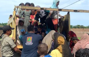 Pengungsi Rohingya saat tiba dilokasi Camp seunebok Rawang