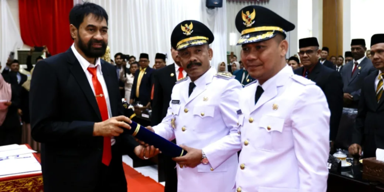 Sarjani-Alzaizi Resmi Dilantik, Mualem: Jalankan Amanah dan Tanggung Jawab