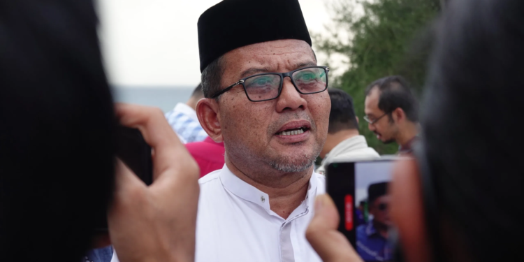 Kepala Kantor Wilayah Kementerian Agama (Kemenag) Provinsi Aceh, Azhari