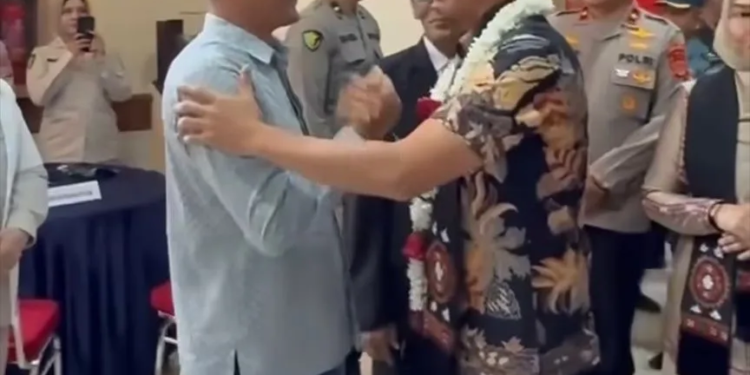 Mantan Jubir GAM Tgk Jamaika Sambut Hangat Kapolda Aceh, Simbol Rekonsiliasi yang Tak Pudar