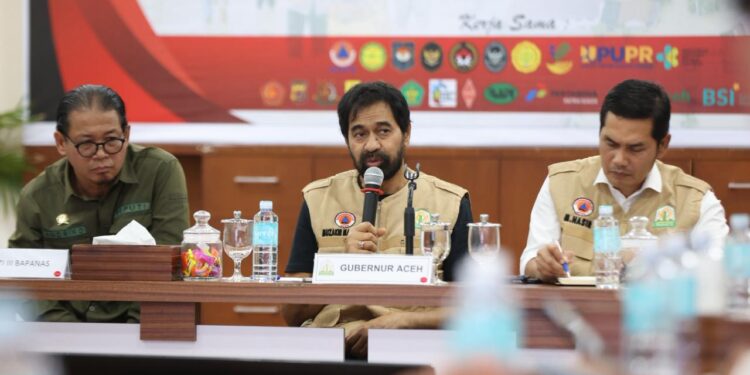 Gubernur Instruksikan Pengawasan Ketat Lonjakan Harga Sembako dan BBM di Tengah Bencana