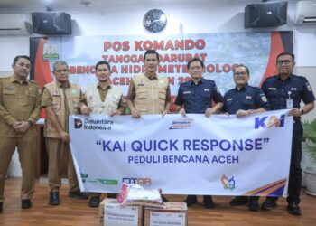 KAI Salurkan Bantuan untuk Bencana Banjir dan Longsor di Aceh