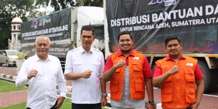 JNE Salurkan 500 Ton Lebih Bantuan Logistik untuk Korban Bencana di Aceh