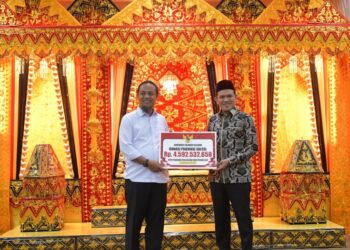 Solidaritas Lintas Daerah untuk Aceh, Sulsel, Bone, dan Batam Salurkan Bantuan Rp10,3 Miliar