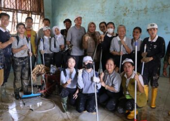 Kak Na Apresiasi Semangat Juang Para Guru di Lokasi Bencana