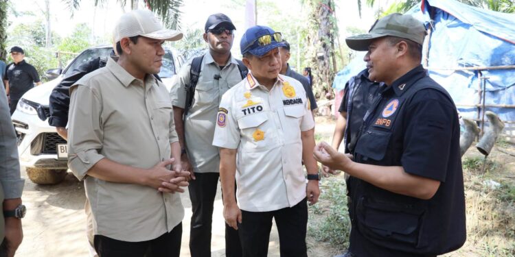 Mendagri dan Wagub Aceh Tinjau Langkahan Aceh Utara, Hingga Serahkan Bantuan