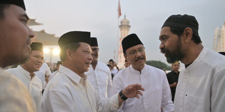 Mendagri, Mensos, Gubernur, Wagub serta Forkopimda Aceh Buka Puasa Bersama di Masjid Raya Baiturrahman