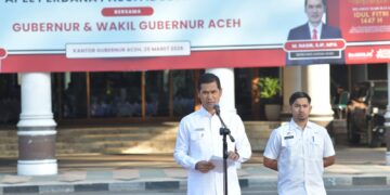 Sekda Aceh Pimpin Apel Perdana Pasca Idul Fitri, Ajak ASN Tingkatkan Kinerja dan Disiplin