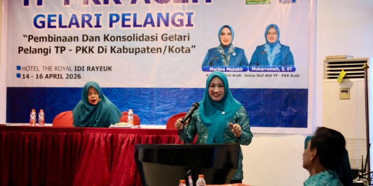 Kak Na Bekali Kader PKK se-Aceh dengan Gelari Pelangi