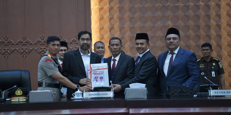 Sampaikan LKPJ 2025, Mualem Dorong Pembangunan Berkelanjutan