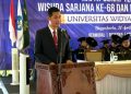 Sekda Aceh Tekankan Kewirausahaan dan Integritas, Berbicara di Wisuda Universitas Widya Mataram