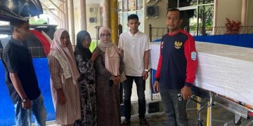 Wagub Fadhlullah dan Grup Aceh Bersatu Malaysia Bantu Pemulangan Jenazah Warga Pidie dari Malaysia