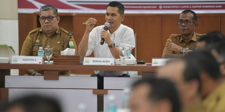Sekda Aceh Terima Audiensi Mahasiswa, Paparkan Capaian dan Percepatan Pemulihan Pascabencana Hidrometeorologi