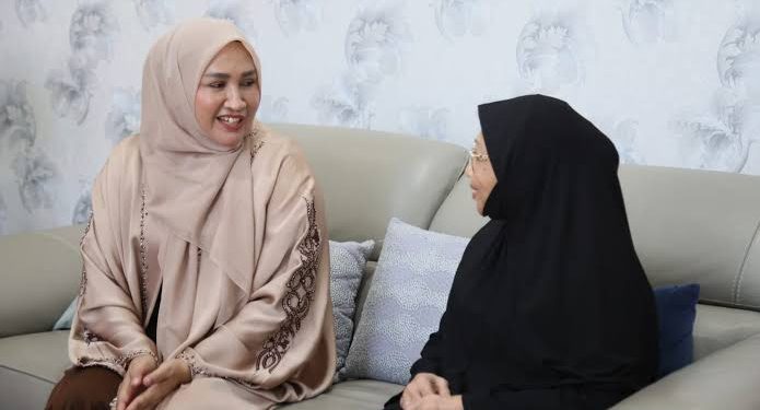 Kak Na : Abu Doto adalah Senior dan Tauladan Kita Semua