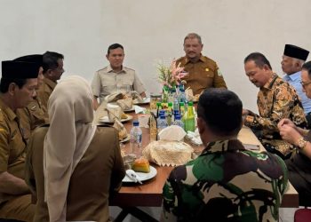Wagub Aceh Pimpin Koordinasi Percepatan Rehabilitasi dan Rekonstruksi Pascabencana di Aceh Tamiang