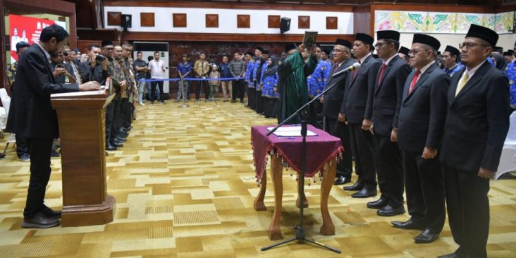 Untuk Pertama Kalinya, 248 Kepala SMA, SMK dan SLB se-Aceh Dilantik Langsung oleh Gubernur Aceh