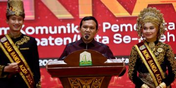 Wagub Bersama Wamendagri Hadiri Pengukuhan DPP FKKA Aceh