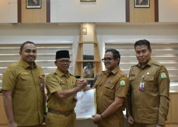 Taufik Jadi Plt Sekda Aceh, Wagub Dek Fadh: Jaga Integritas dan Bangun Komunikasi yang Baik