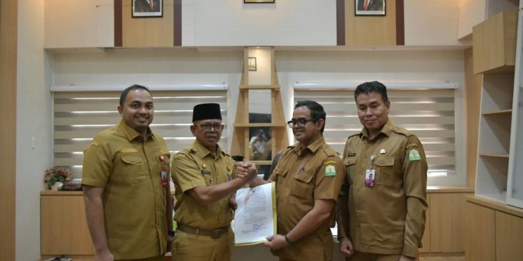 Taufik Jadi Plt Sekda Aceh, Wagub Dek Fadh: Jaga Integritas dan Bangun Komunikasi yang Baik