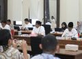 Rapat Bersama Banggar DPRA, Plt Sekda Aceh Ajak Perkuat Sinergi dan Komunikasi