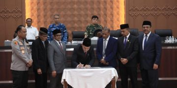 Semua Fraksi DPRA Setujui Pertanggungjawaban APBA 2025, Dek Fadh Janji Tindaklanjuti Rekomendasi BPK