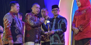 Pemerintah Aceh Terima Serambi Award 2026 atas Penanganan Bencana