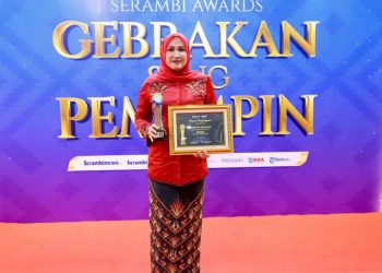 Aktif di Masa Bencana, Kak Na Terima Awards Srikandi Pemulihan Aceh