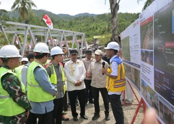Didampingi Wagub Aceh, Wapres Tinjau Jembatan Lumut dan Jembatan Kendawi