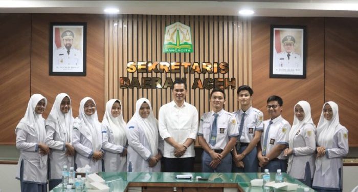 Masuk Grand Final LCC Empat Pilar MPR-RI, Sekda Nasir: Siswa SMA 2 Banda Aceh Wajib Masuk Karantina