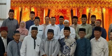 Silaturahmi Bersama Imam Masjid Raya Baiturrahman, Wagub Aceh Perkuat Sinergi dengan Ulama