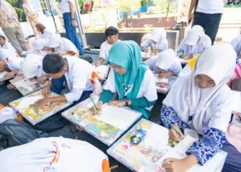Kemenekraf Hadirkan Program Pemulihan Kreatif untuk Anak-Anak Aceh Tamiang