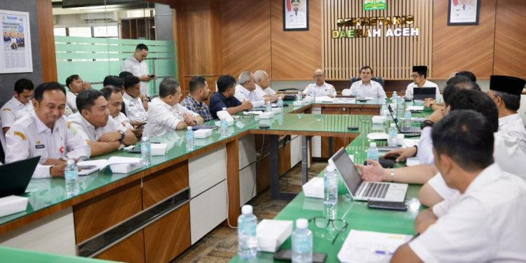 Wagub Dek Fadh Pimpin Rapat Tim Revisi UUPA, Pastikan Kewenangan dan Kekhususan Aceh Tetap Terjaga