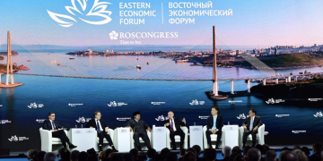 Di Vladivostok, Presiden Prabowo Tegaskan Politik Nonblok, Presiden Putin Soroti Posisi Strategis Indonesia di Dunia