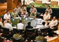 Karhutla Jadi Perhatian, Presiden Terima Laporan Panglima TNI dan Kapolri