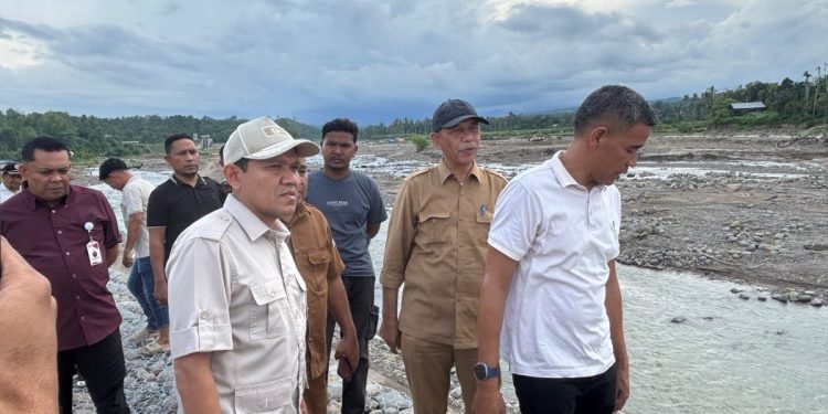 Wagub Aceh Dek Fadh Tinjau Sejumlah Infrastruktur dan Kondisi Sungai di Bireuen-Aceh Utara