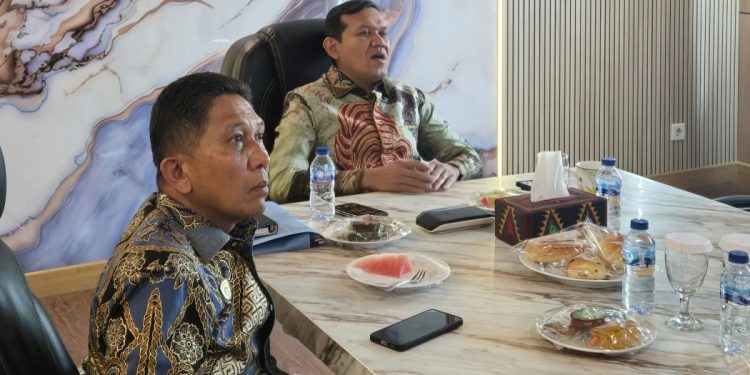 Tindaklanjuti Arahan Mendagri, Dek Fadh Minta Alat Berat Standby dan Sungai Dangkal Segera Ditangani