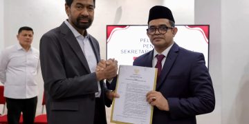 Gubernur Aceh Lantik Taufik sebagai Penjabat Sekda Aceh