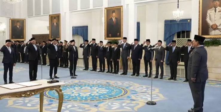 Daftar Lengkap Reshuffle Menteri dan Pejabat yang Dilantik Prabowo