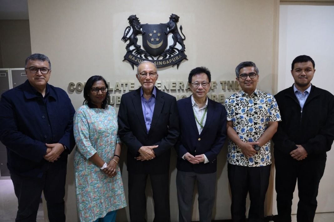 Pertemuan Wali Nanggroe Aceh dan Konsul Jenderal Singapura
