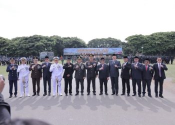 Plt. Sekda Aceh Hadiri Upacara HUT ke-81 TNI di Banda Aceh